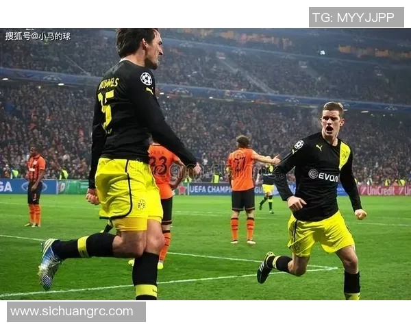 多特蒙德与巴萨激战在即球迷期待巅峰对决的精彩瞬间
